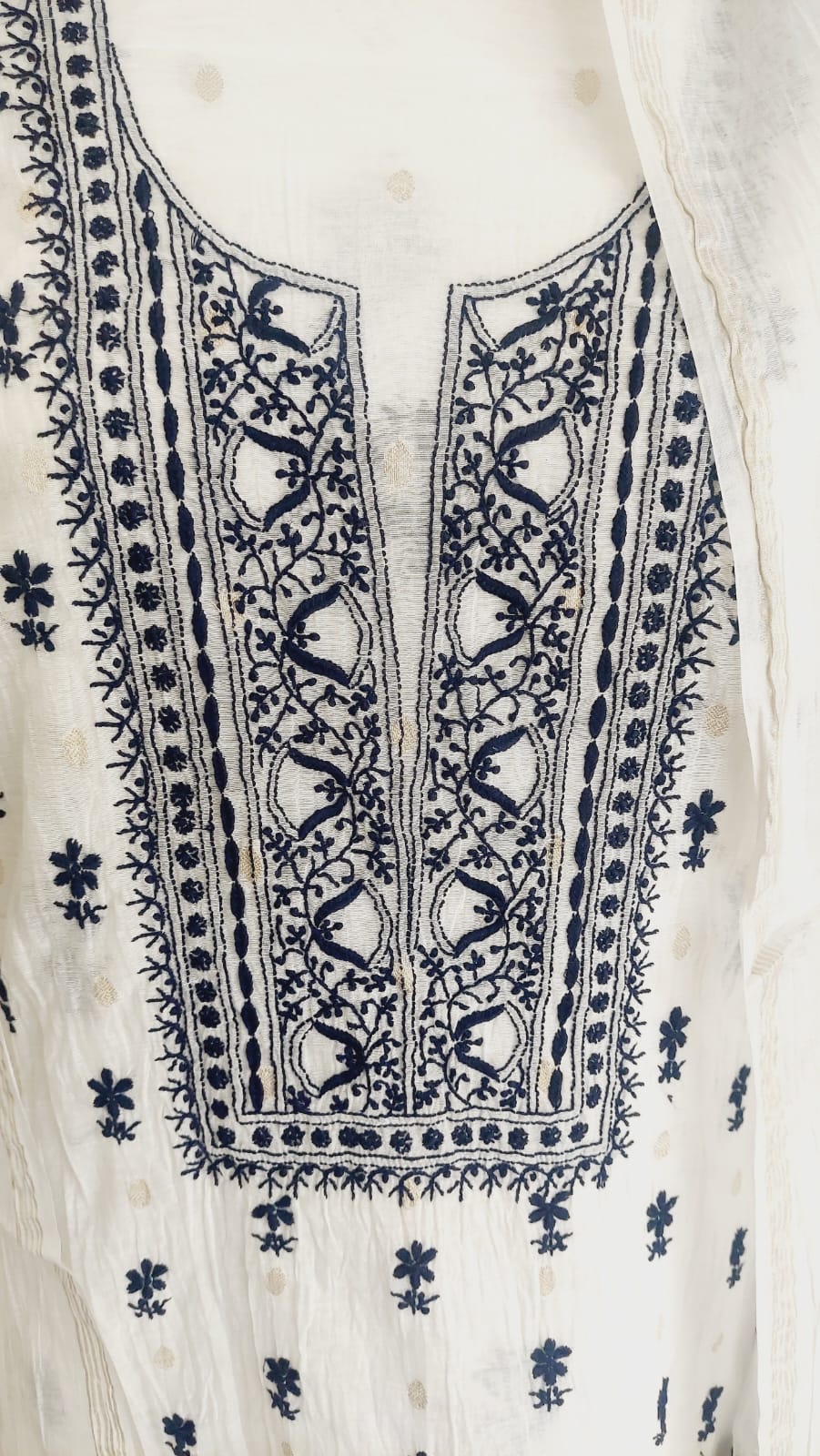 Lucknowi Chikan Chanderi