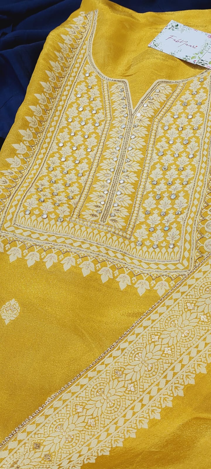Golden Radiance in Crepe