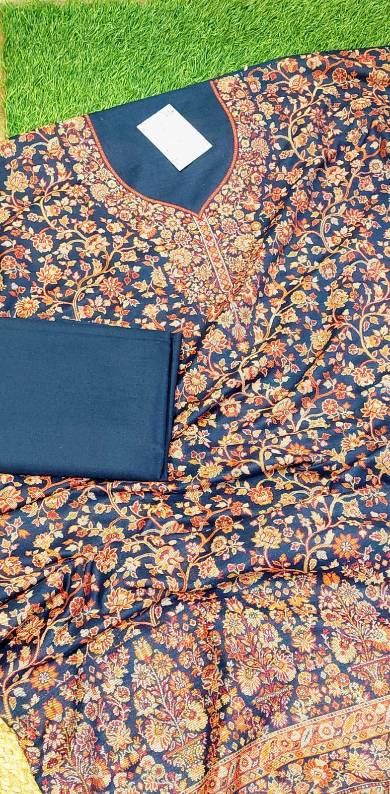 Kashmiri Pashmina Bloom