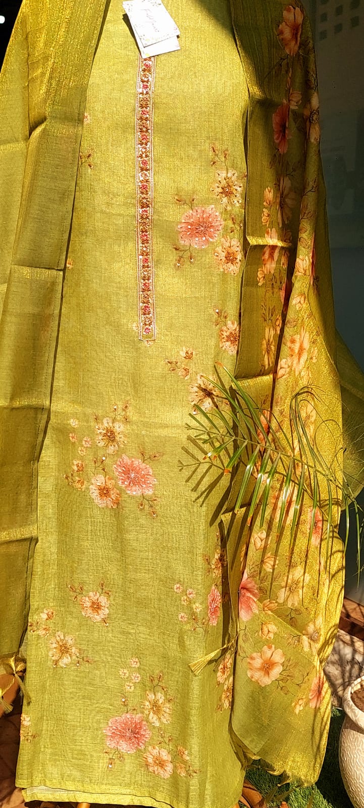 ShimmerKnot Kota Charm