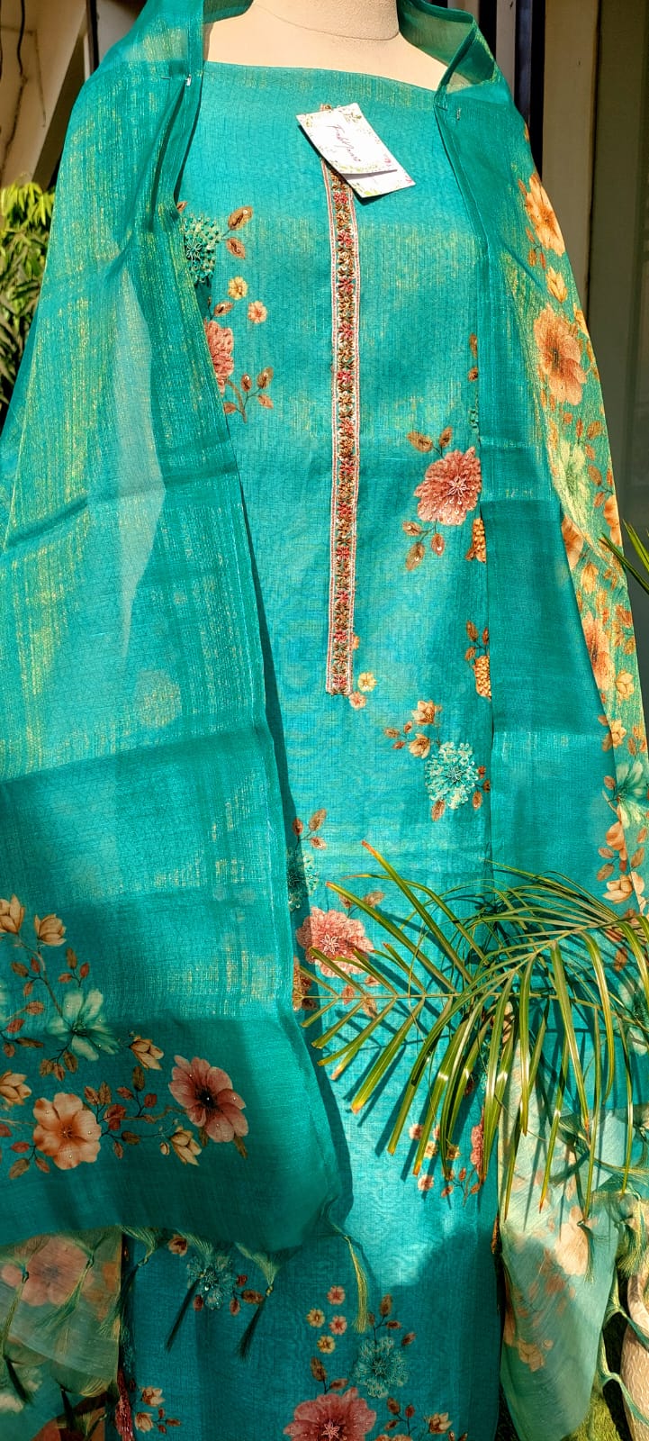 ShimmerKnot Kota Charm