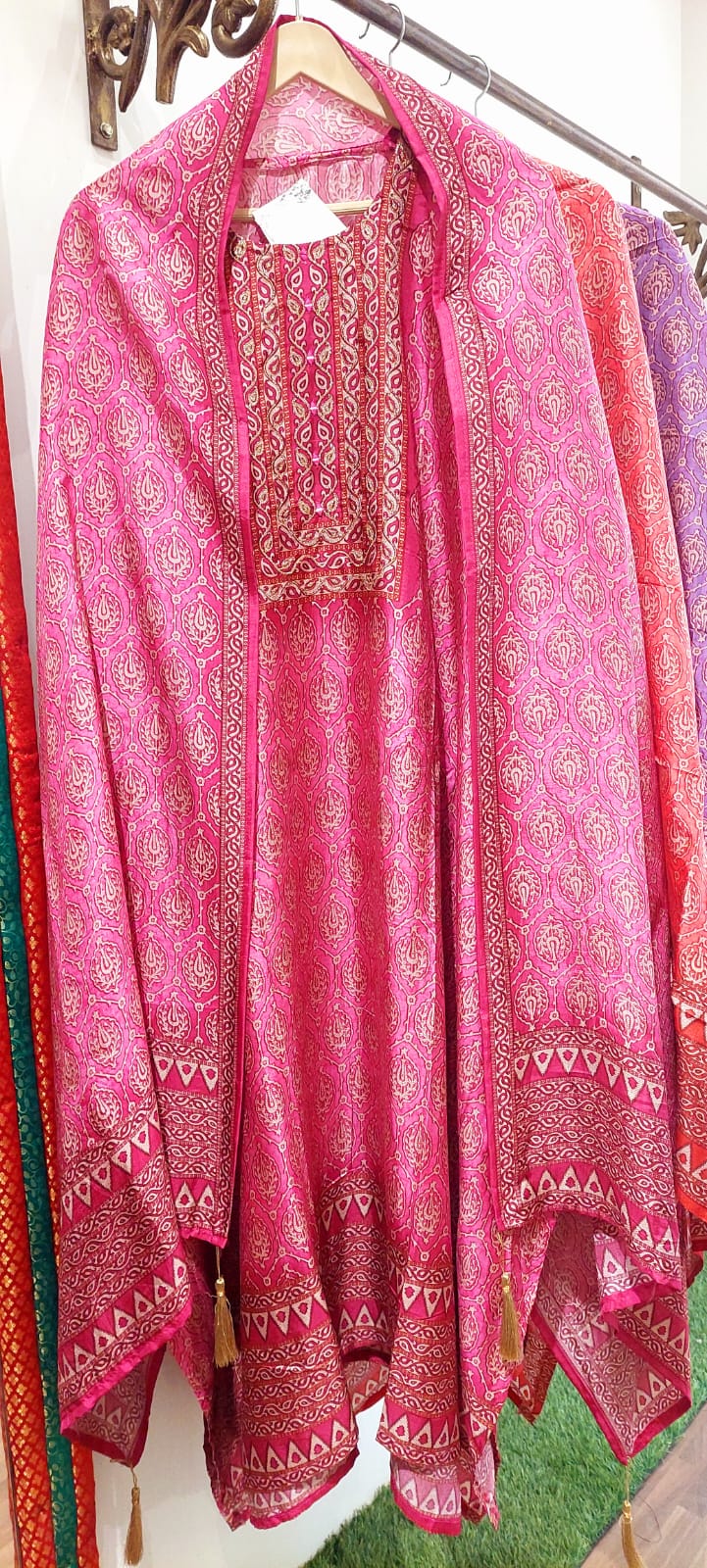 Graceful Muslin